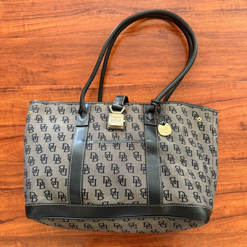 Vtg Dooney & Bourke Canvas Signature Monogram Tote Handbag Lock 17x9x4.5 Read*